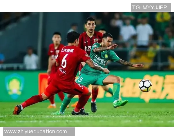 多拉多斯迎战墨西哥美队精彩对决展现足球魅力与激情