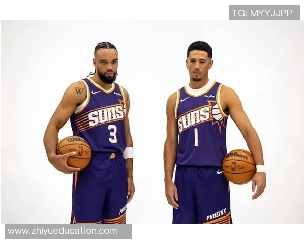 德文布克领衔太阳队崛起成NBA新星的背后故事与奋斗历程